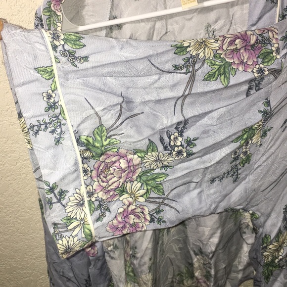 Light Blue Floral Print Kimono - Picture 4 of 4